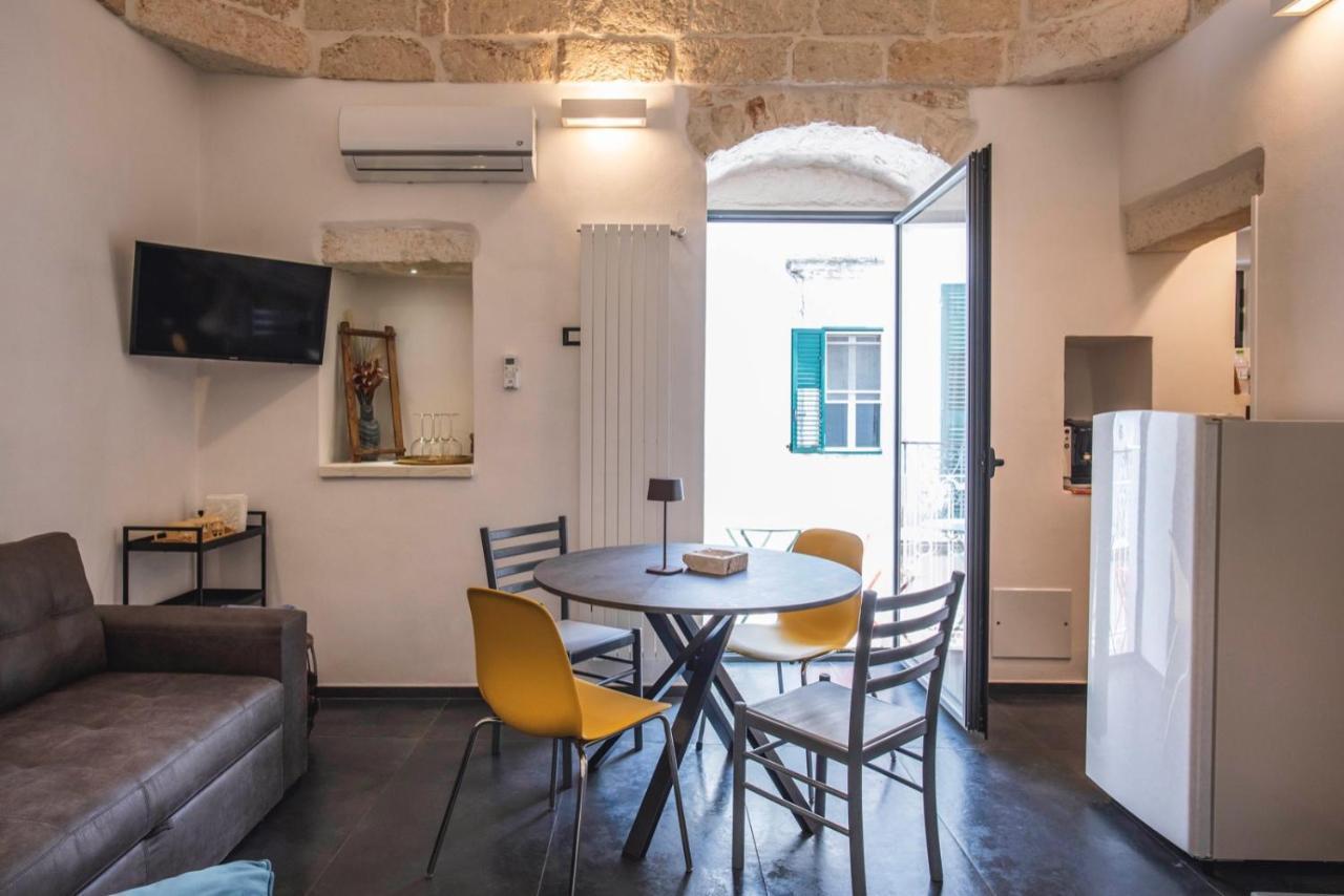 L'Angolo Bianco Apartment Ostuni Exterior photo